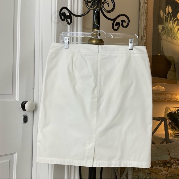 Talbots Skirt Womens 10 White Twill Button Front Pockets Summer Nautical Skirt - Picture 3 of 12